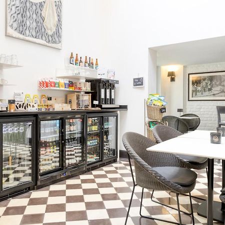 路易丝酒店 Saint-Gilles 外观 照片